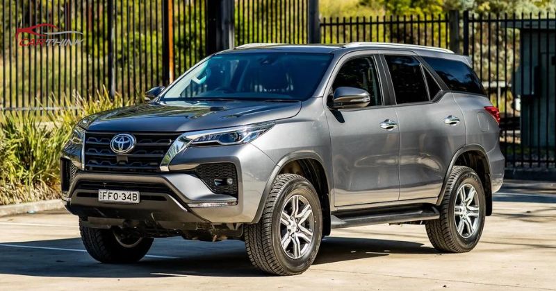 Đánh giá review tổng quan về Fortuner 2025 và các dòng máy khác nhau 1 Đánh giá review tổng quan về Fortuner 2025 và các dòng máy khác nhau